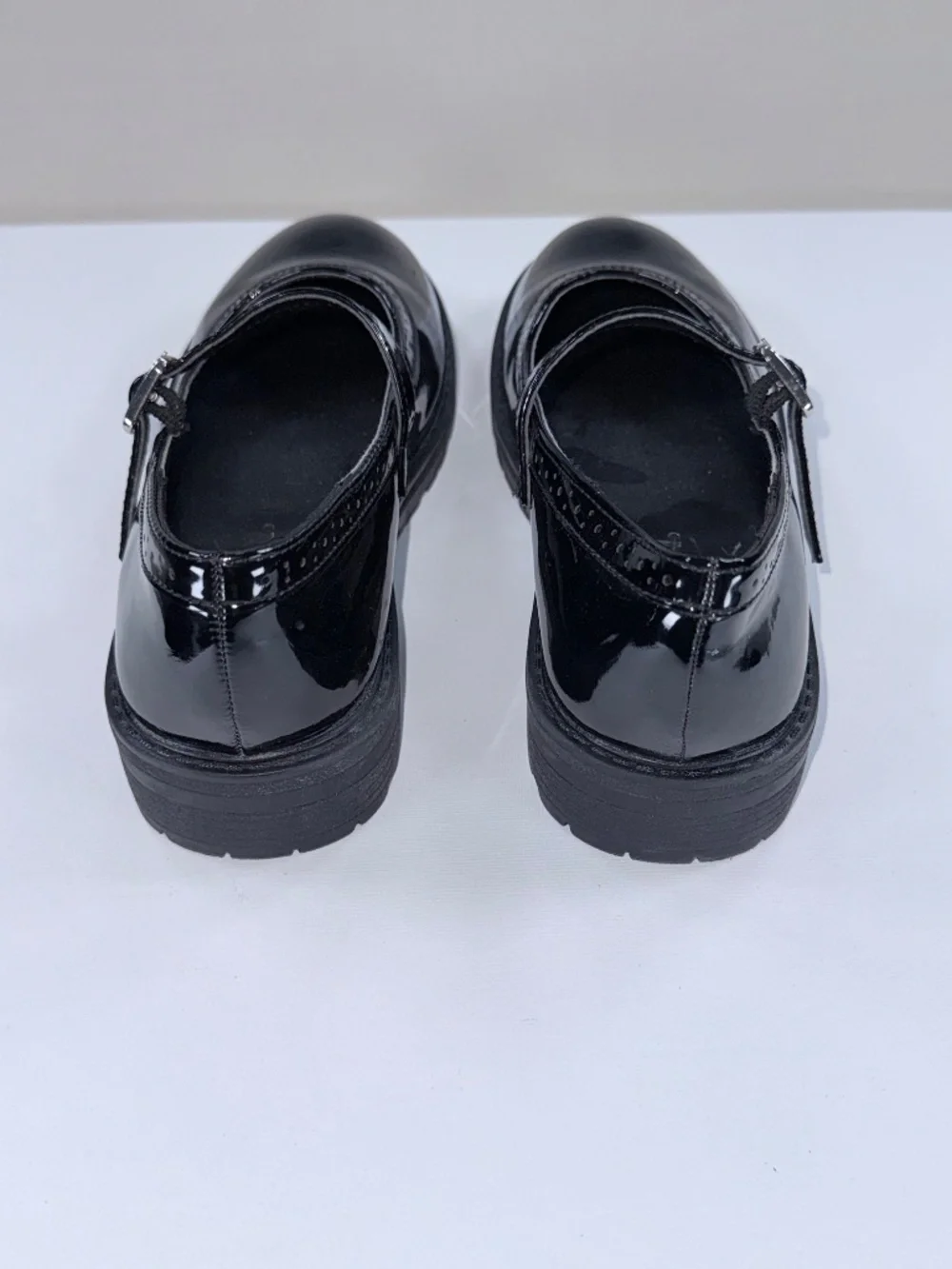 Soda Kid Flip Black Patent Mary Jane Lug Loafers Girls Size 13M